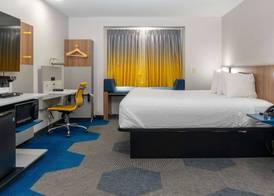 Microtel Inn & Suites by Wyndham Pigeon Forge 5