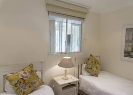703 Oyster Schelles - by Stay in Umhlanga 3