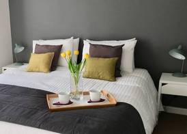 Netley Village Apartment 4