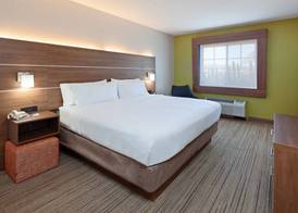 Holiday Inn Express & Suites SAN DIEGO-ESCONDIDO by IHG 2