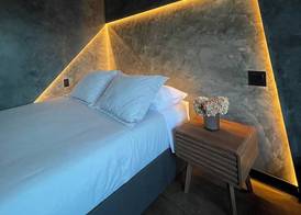 Emrose Luxury Cabins 2