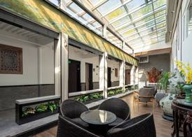East Sacred Hotel ( the Forbidden City San Li Tun) 4
