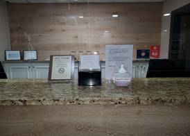 Country Inn & Suites by Radisson, Buford at Mall of Georgia, GA 3