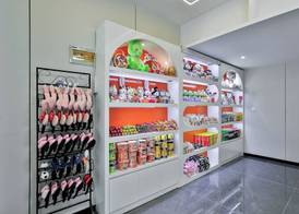Yinshu Lunas Vila Courtyard Garden Resort Hotel (Shanghai International Tourism Resort Branch) 2