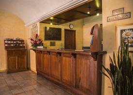 Hotel Las Farolas 4