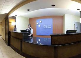 Holiday Inn Express & Suites WAUSEON by IHG 2