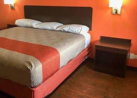 Motel 6-Waco, TX 4