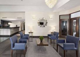 Days Inn & Conference Centre by Wyndham Montreal Airport 2