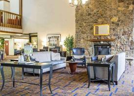 Howard Johnson by Wyndham Merrillville 3