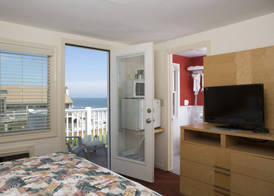 The Corsair & Cross Rip Oceanfront 4