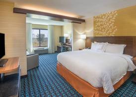 Fairfield Inn & Suites by Marriott Fort Wayne Southwest 5