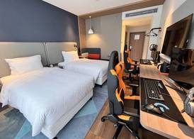Holiday Inn Express Nantong North Gateway by IHG 4