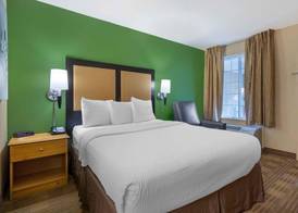 Extended Stay America Suites Seattle Bellevue Factoria 5