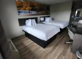 Days Inn by Wyndham Charleston WV 4