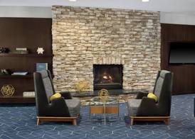 Courtyard by Marriott Kansas City Shawnee 4