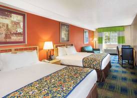 Days Inn by Wyndham Fremont 5