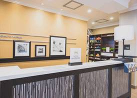 Hampton Inn & Suites by Hilton Bolton 4