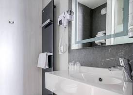 Brit Hotel Le Cottage Le Mans Sud 5