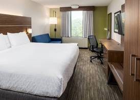 Holiday Inn Express ATLANTA AIRPORT-COLLEGE PARK by IHG 2