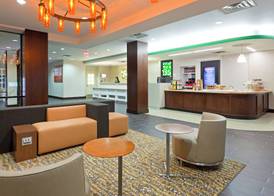 Holiday Inn CLARK - NEWARK AREA by IHG 2