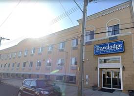 Travelodge by Wyndham Ozone Park 2