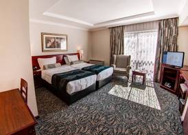 Courtyard Hotel Sandton 3