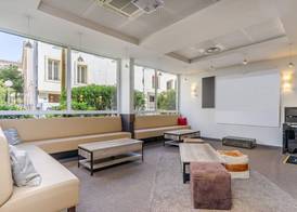 B&B HOTEL Marseille Prado Parc des Expositions 2