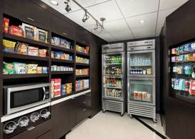 Courtyard by Marriott Montvale 5