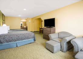 Days Inn by Wyndham Abbeville 5