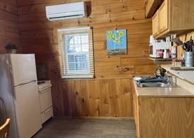 Kozy Haven Log Cabin Rentals 5