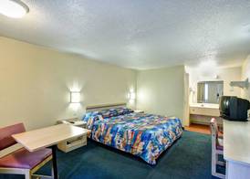 Knights Inn Burlington, NC 5