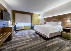 Holiday Inn Express & Suites MARION by IHG 5