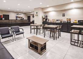 SureStay Hotel by Best Western Orange 3