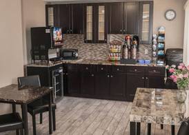 Econo Lodge Inn & Suites Yuma 4