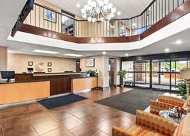 Comfort Inn Metro Airport 4