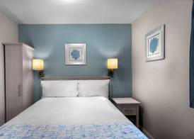 Maritime Beach Club 5