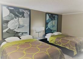 Super 8 by Wyndham Picayune 3