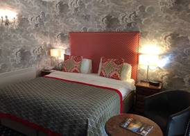 New House Country Hotel 3