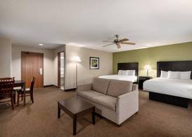Baymont by Wyndham Rockford 4