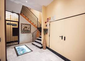 Apartamentos Reyes Católicos by Medina Living 4