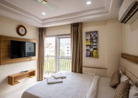 M Square Hotel 5