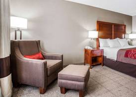 Comfort Inn & Suites Moberly 4