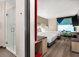 avid hotels - Lancaster by IHG 4