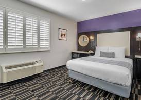SureStay Hotel by Best Western Beverly Hills West LA 3
