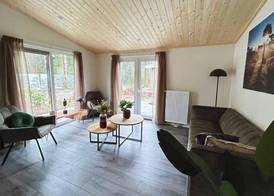 Chalet w Garden & Views 5