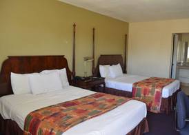 American Executive Inn Mesa 4