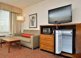 Holiday Inn Express BOSTON-MILFORD by IHG 4
