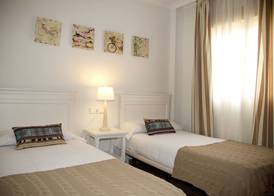 Apartamentos Vista Real 5