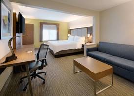 Holiday Inn Express & Suites BRADLEY AIRPORT by IHG 3