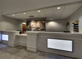 Holiday Inn Express & Suites CHICAGO NORTH-WAUKEGAN-GURNEE by IHG 4